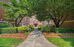 485 Bronx River Road, Yonkers, NY 10704