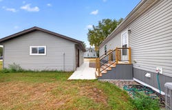 400 E Baldwin Avenue, Kellogg, MN 55945