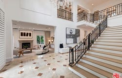 812 N Bedford Dr, Beverly Hills, CA 90210