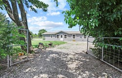 231 Juniper Drive, Pottsboro, TX 75076