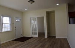 15 E 32nd Street, Steger, IL 60475