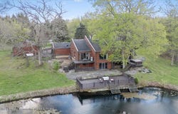 8441 E 5 Point Highway, Eaton Rapids, MI 48827