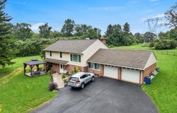 159 PLANEBROOK RD, MALVERN, PA 19355