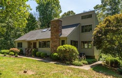 70 Hoadley Creek Circle, Guilford, CT 06437