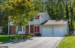 14 WOODMERE Road, NORTH BRUNSWICK, NJ 08902