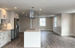 131 Cambridge St, Burlington, MA 01803