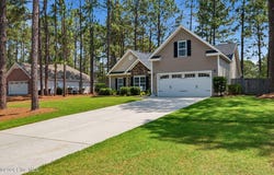 60 Sawmill Road W, Pinehurst, NC 28374