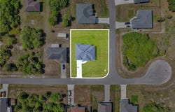 8030 SHERWOOD Circle, Labelle, FL 33935