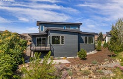 100 SOUTHSHORE Ave, TheDalles, OR 97058