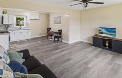 11214 Deering Rd, Louisville, KY 40272