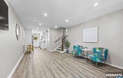 4 Parkside Lane, Bayonne, NJ 07002