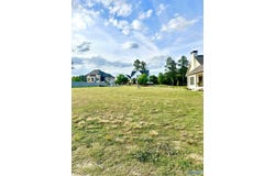 Copper Leaf Walk lot: 23, Gadsden, AL 35901