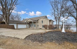 109 Cedar Road, Montezuma, IA 50171