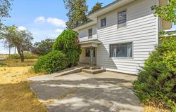 11607 S Hatch Rd, Spokane, WA 99224