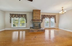 417 River Bluff Circle, Naperville, IL 60540