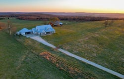 14375 Tyree Mountain Rd, Prairie Grove, AR 72753