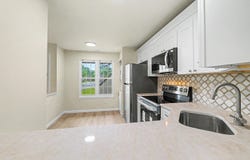 3211 Juniper Ct, Mays Landing, NJ 08330