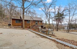 11537 Cedar Drive, Garfield, AR 72732