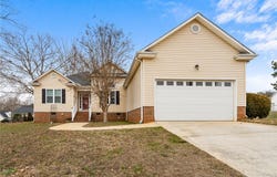 112 Jester Court, Williamston, SC 29697