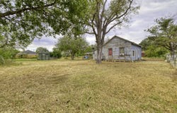 817/819 W Cargile, Uvalde, TX 78801