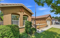 2359 Happy Valley Ln, Manteca, CA 95336