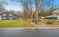 Glenmar Avenue, Mahtomedi, MN 55115