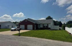 105 Timberlake, Damiansville, IL 62215