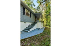 132 Taylor Rd, Oak Ridge, TN 37830