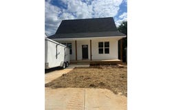 915 Redding Drive, High Point, NC 27260