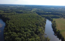 Lake Rd, Morgantown, KY 42261