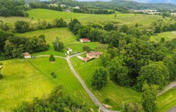 299 Drews Lane, Cedar Bluff, VA 24609