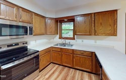 128 St Andrews Drive, Bushkill, PA 18324