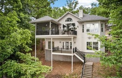 446 Crown Point Drive, Lake Ozark, MO 65049