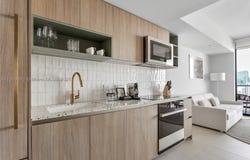 601 NE 1st St, Miami, FL 33132