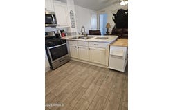 105 N DELAWARE Drive, Apache Junction, AZ 85120