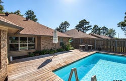 516 Neches, Chandler, TX 75758