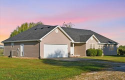 7205 SE Highway Mm, Collins, MO 64738