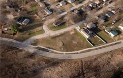 423 E Main Street, Smithville, MO 64089