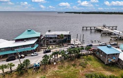 450 Dock St, Cedar Key, FL 32625