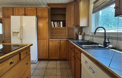 28 Baker Street, Clinton, ME 04927