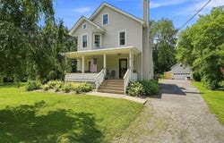 8 Berea Road, Walden, NY 12586