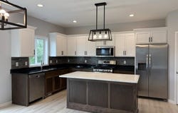 987 45th Avenue NE, Saint Cloud, MN 56304