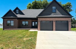 2413 Balmoral Drive, Henderson, KY 42420