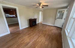 608 Ozark Street, Houston, MO 65483