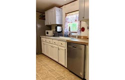 6910 Greenfield Road, Blackshear, GA 31516