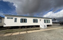 5 Johnson Rd, Phelan, CA 92371