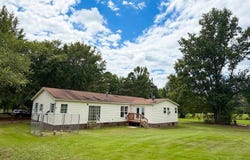 712 Breeding Road, Somerville, AL 35670