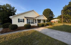16 E Williams Street, Sumter, SC 29150