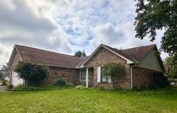 6472 Prairie Creek Ct, Dayton, OH 45424