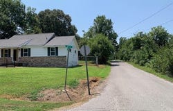 665 W 3rd, Newark, AR 72562